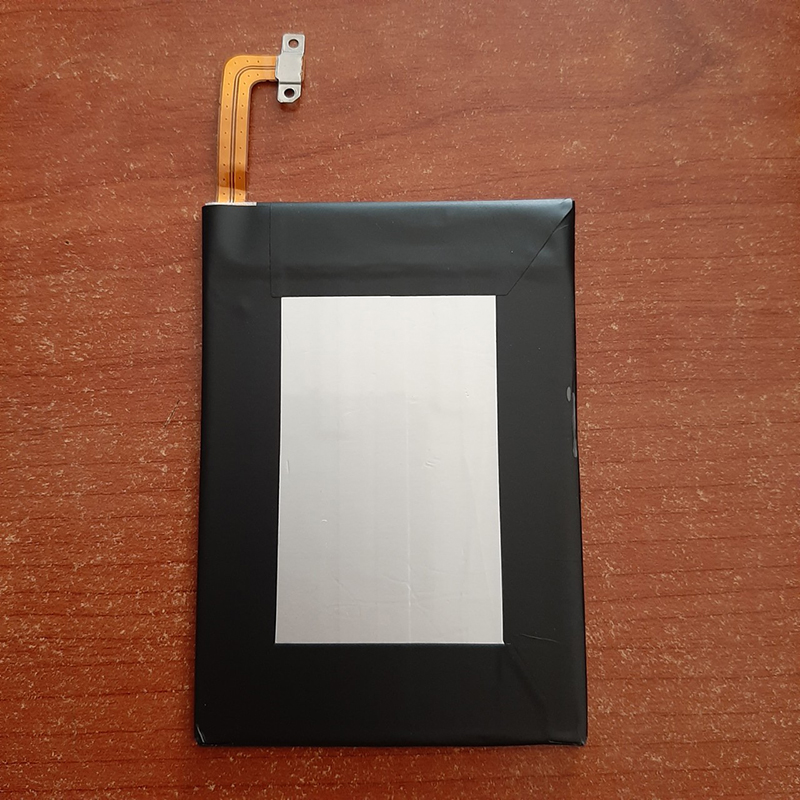 Pin HTC One M10 (B2PS6100)