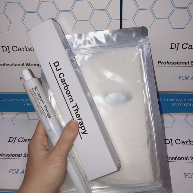 Mặt nạ thải độc CO2 DJ CARBON THERAPY thải độc da