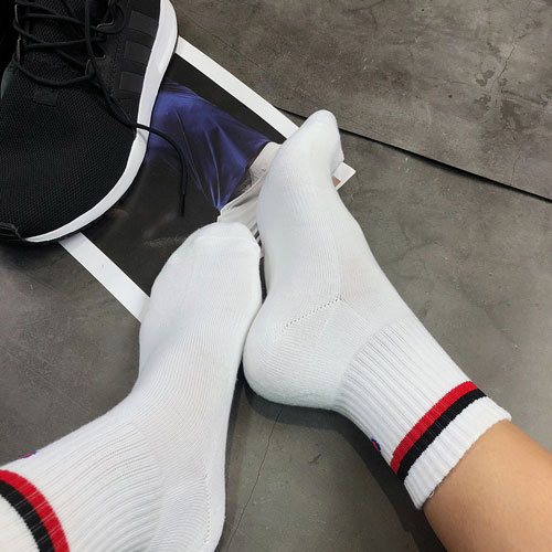 Tất - Vớ Champion Cổ Trung Hàng VNXK ( Mua 5 Đôi Tặng 1 Đôi Adidas Cổ trung hàng VNXK)