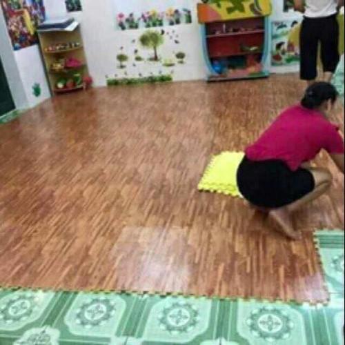 Thảm xốp vân gỗ
