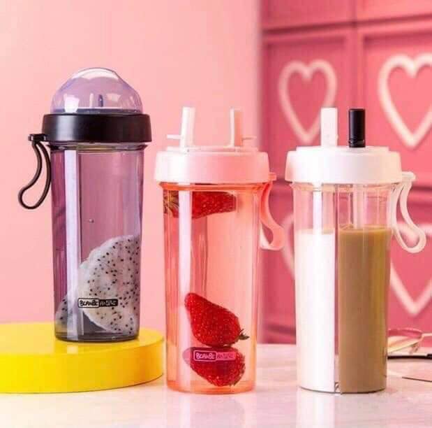 Bình nước chia 2 ngăn tiện lợi