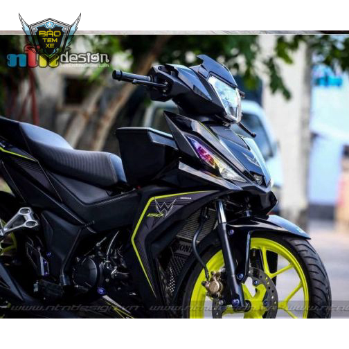 Tem rời xe winner logo W dán xe đen
