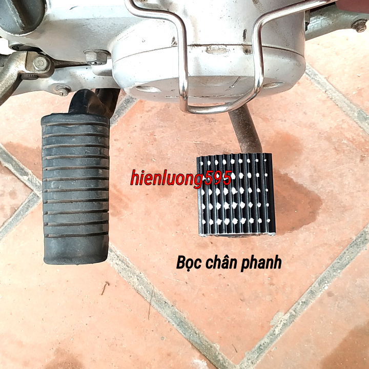 Bọc chân phanh xe máy (đạp thắng)