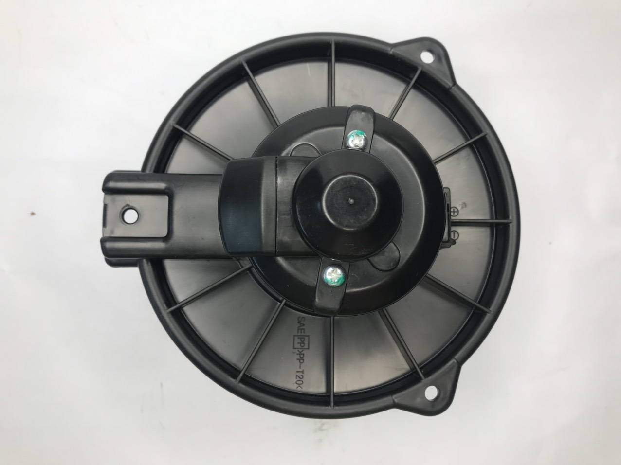 Điều hòa ô tô , quạt dàn lạnh trong xe toyota vios 2003-2007 hàng liên doanh chất lượng cao hỗ trợ lắp ráp tại hà nội