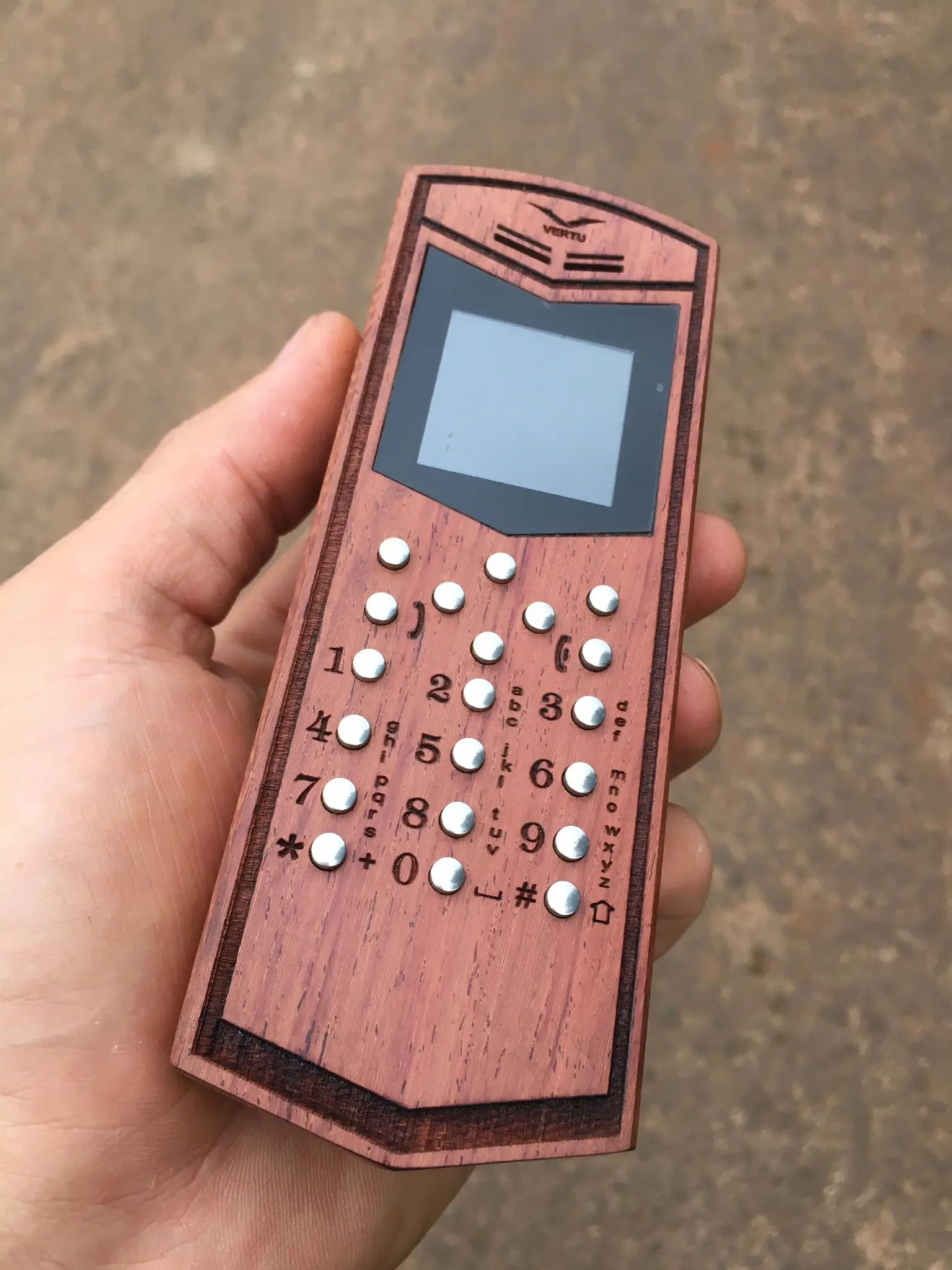 Điện thoại gỗ 105 - Vertu