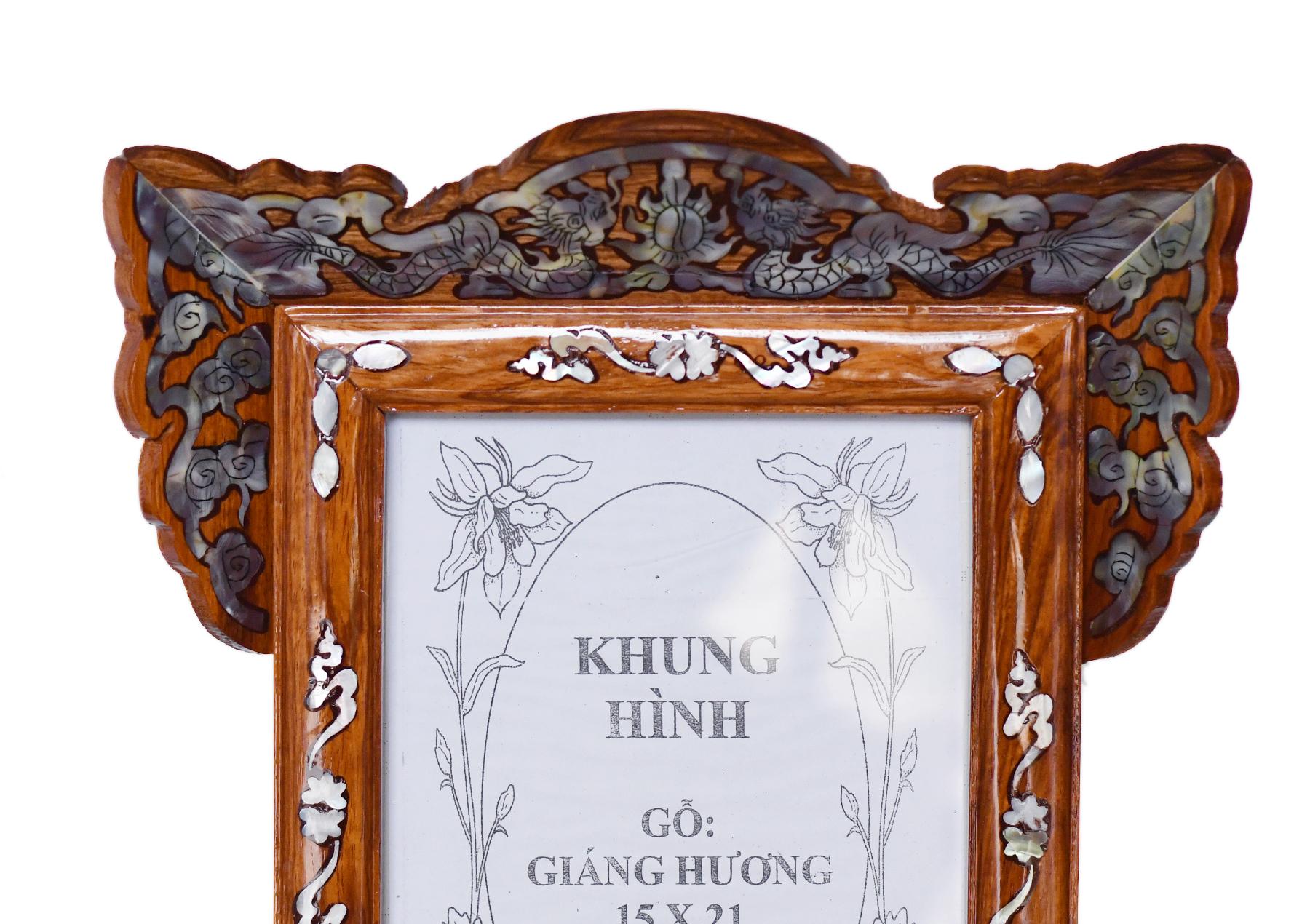 KHUNG ẢNH THỜ GỖ HƯƠNG 15 X 21