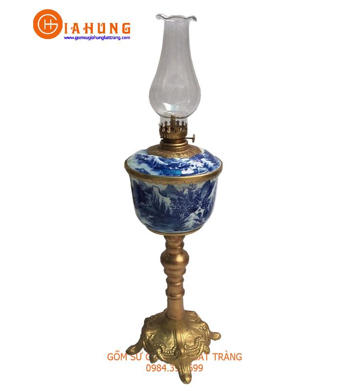 Đèn dầu thờ chân đồng Gốm sứ Gia Hưng Bát Tràng