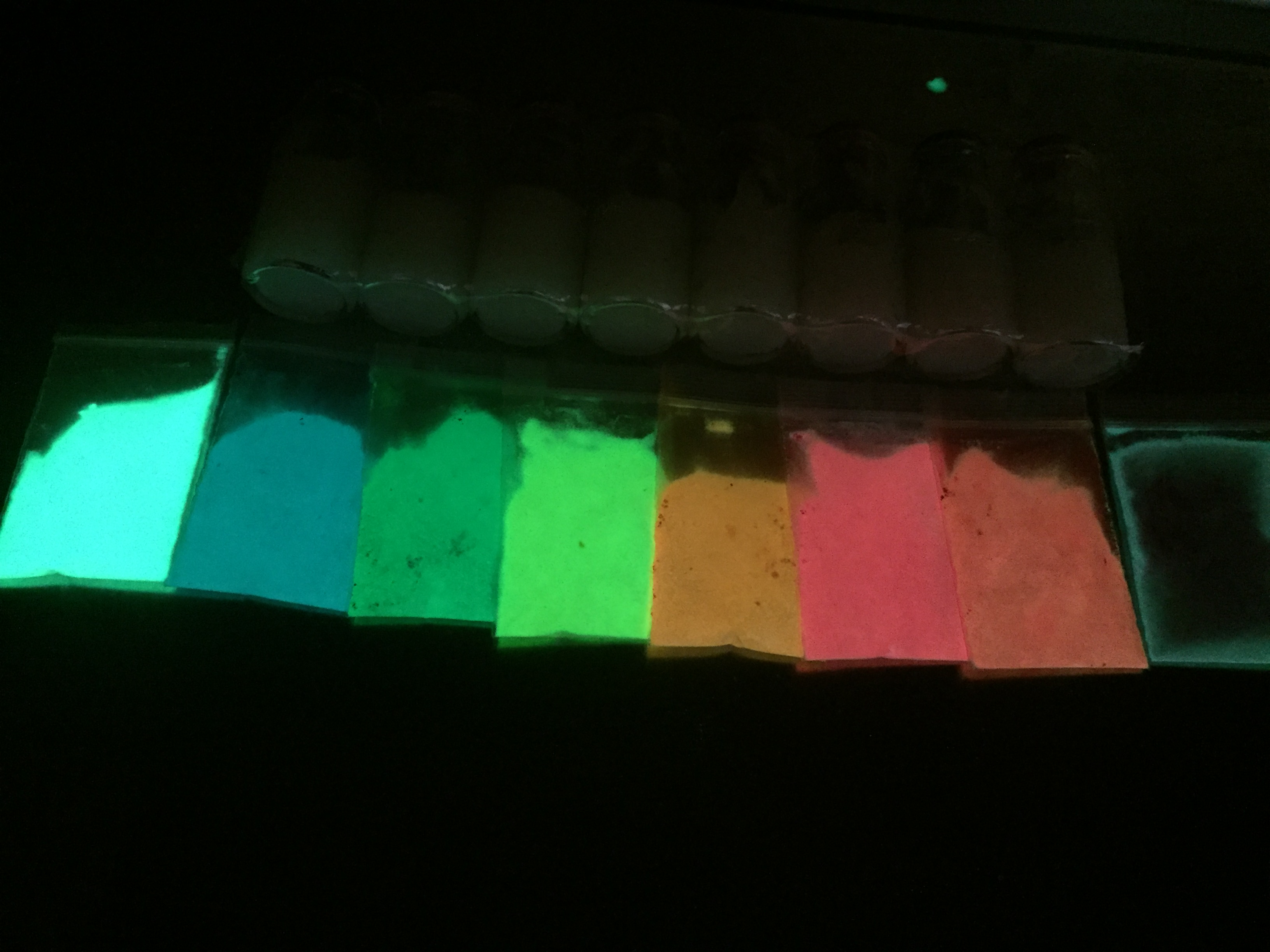 bột dạ quang 6gr kèm dầu bóng