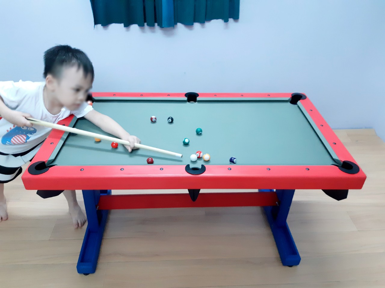 Bàn Bida mini có chân (110cm x 60cm), bi 25mm