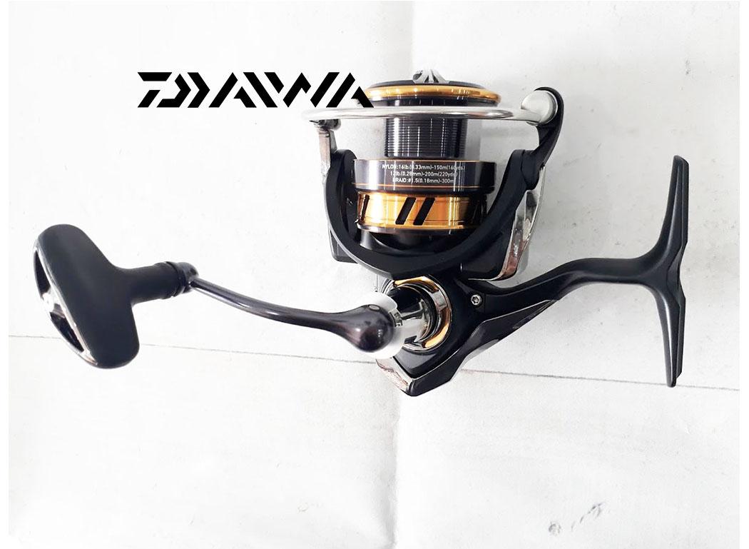 Máy Câu Cá Daiwa Legalis LT