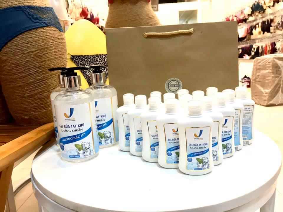 Gel rửa tay khô kháng khuẩn Vicon 500ml