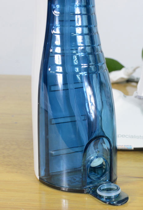 Bình đựng nước của máy tăm nước du lịch tầm trung Procare KHD13