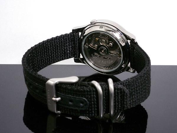 Đồng hồ nam dây dù Seiko 5 SNK809K2