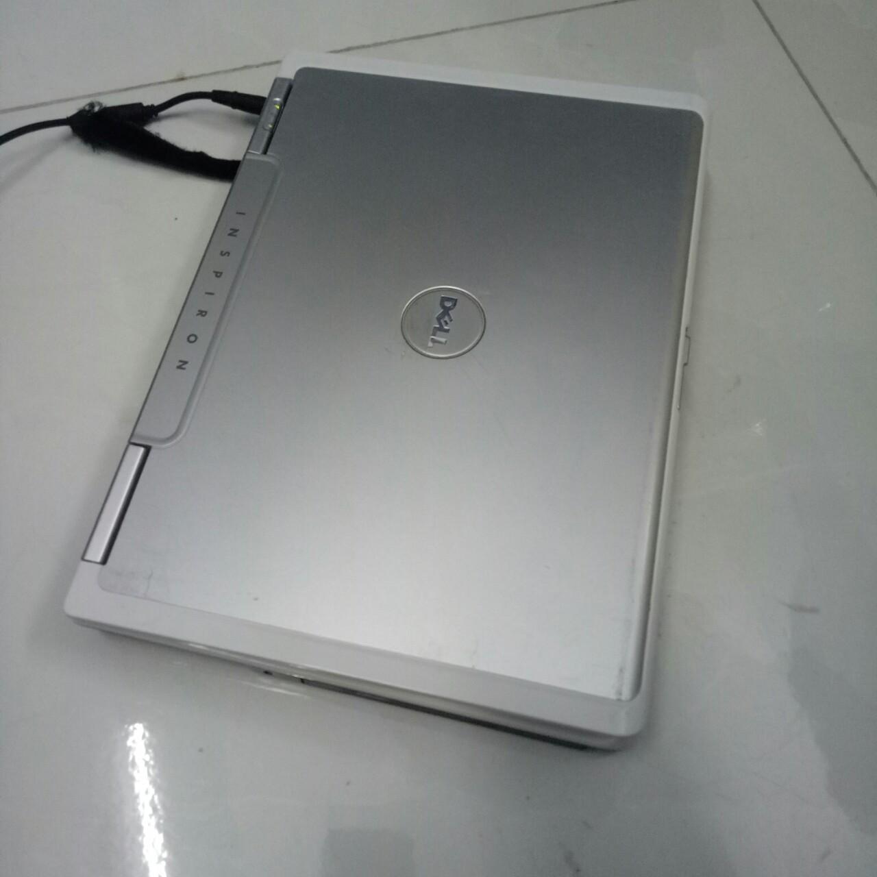 LAPTOP DELL. INPRIDON 1501.HÀNG KHO