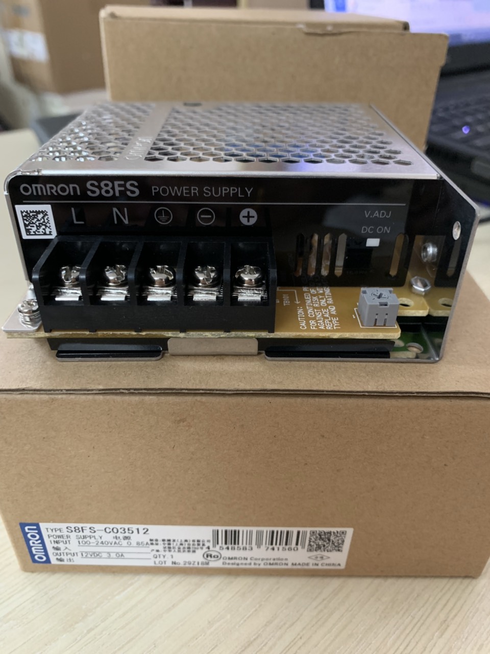[HCM]Bộ nguồn Omron S8FS-C03512
