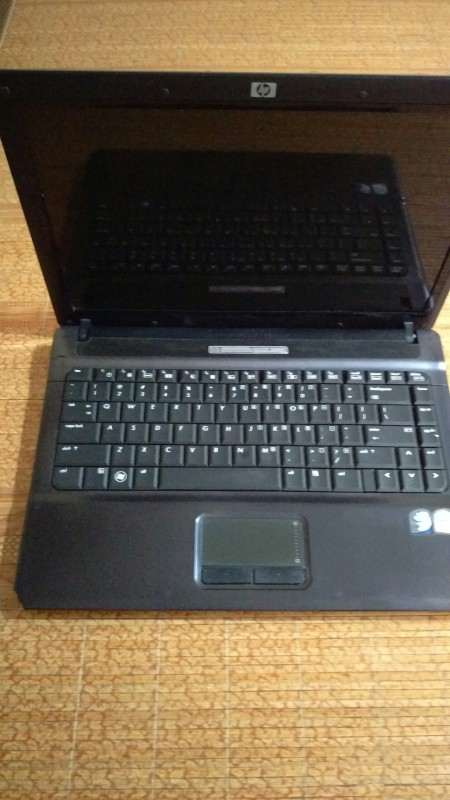 Laptop HP 540 / Intel Pentium T5670 1.8Ghz / Ram 2G / Ổ HDD 160G / Màn hình 14 inch HD  / Tặng chuột không dây + lót chuột