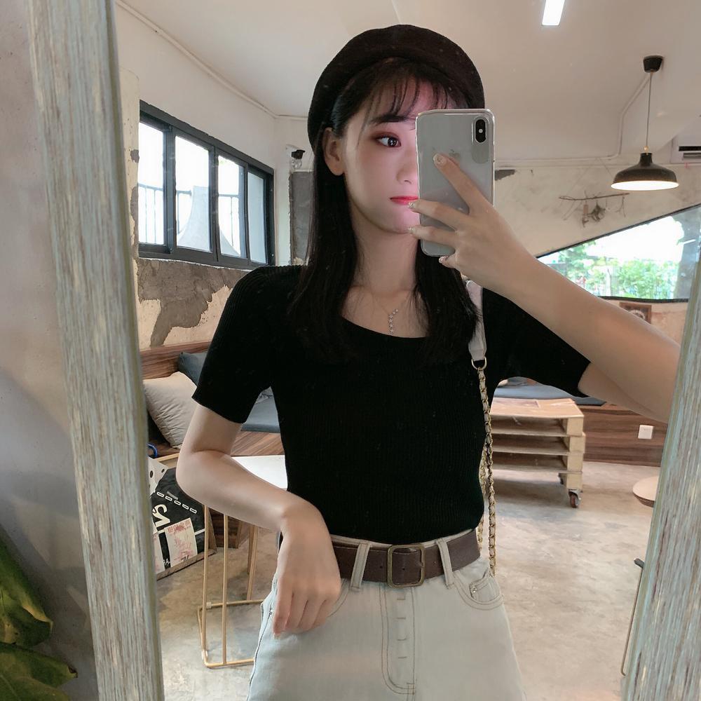 Áo thun nữ cổ tròn form body