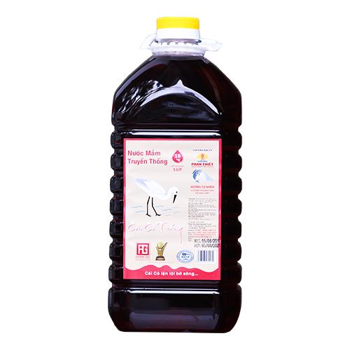 NƯỚC MẮM CÁ CƠM THƠM NGON CHAI PET – 15GN (Độ Đạm) CHAI 5 LÍT