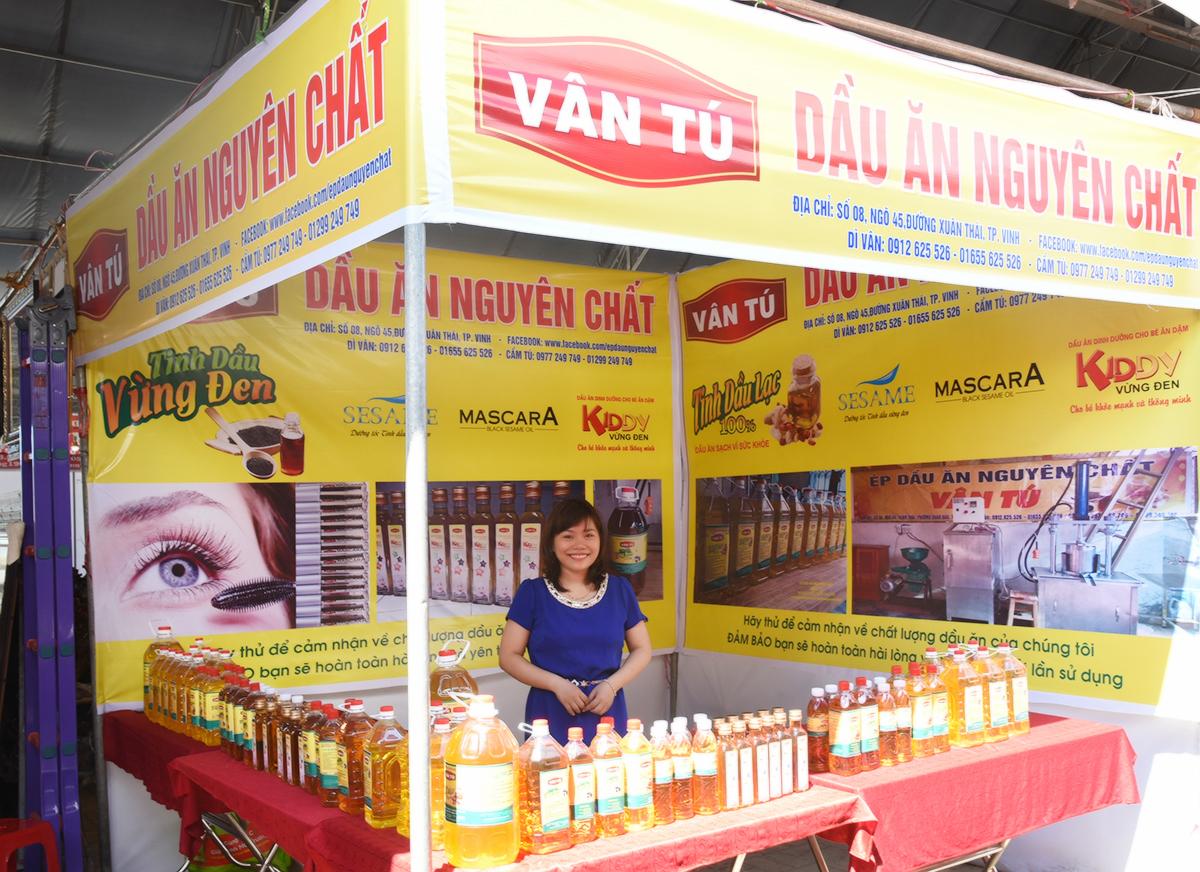 2LIT DẦU VỪNG ĐEN (Dầu mè đen) NGUYÊN CHẤT