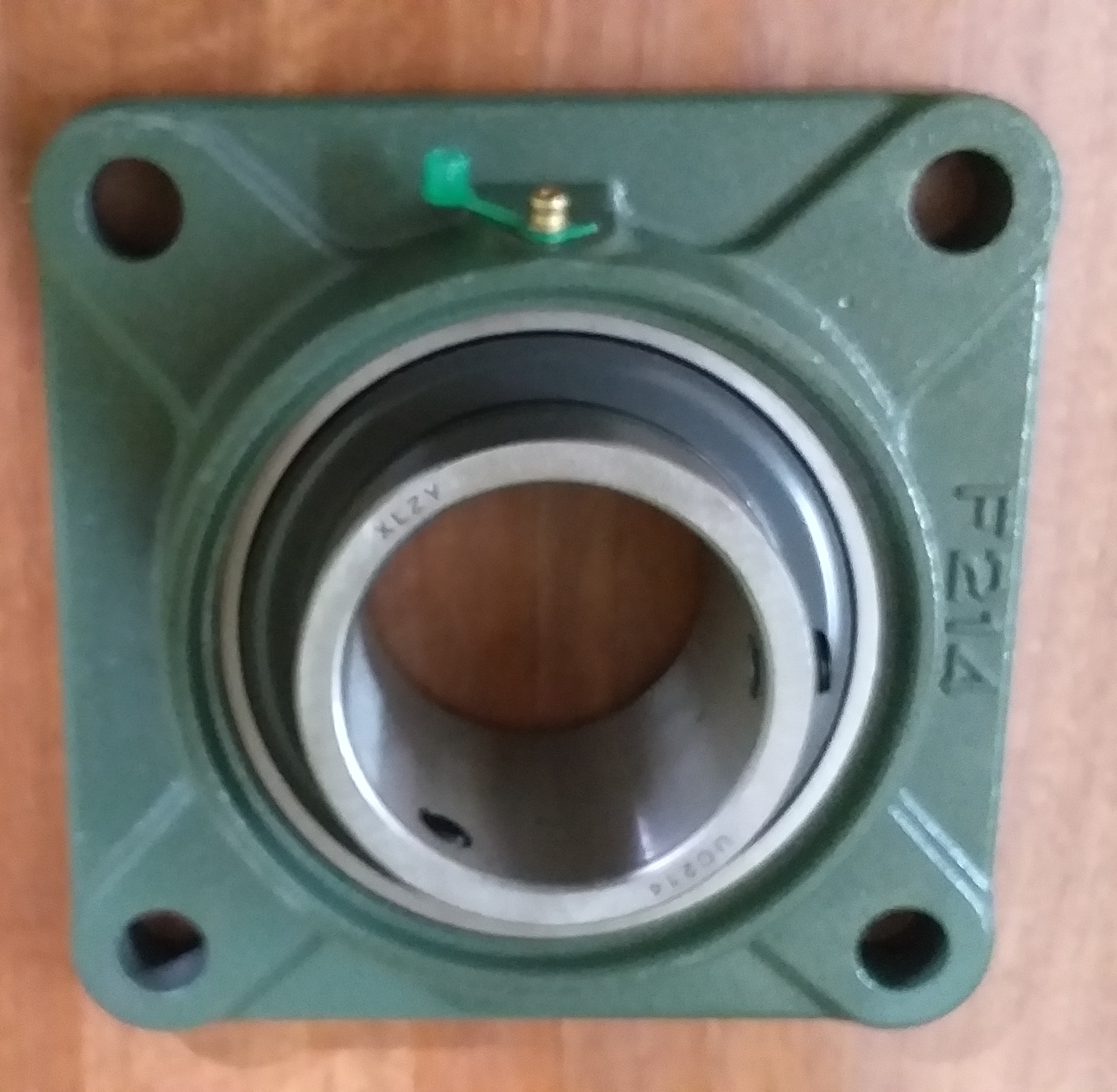 Gối đỡ vòng bi UCF206 - Trục Ø30