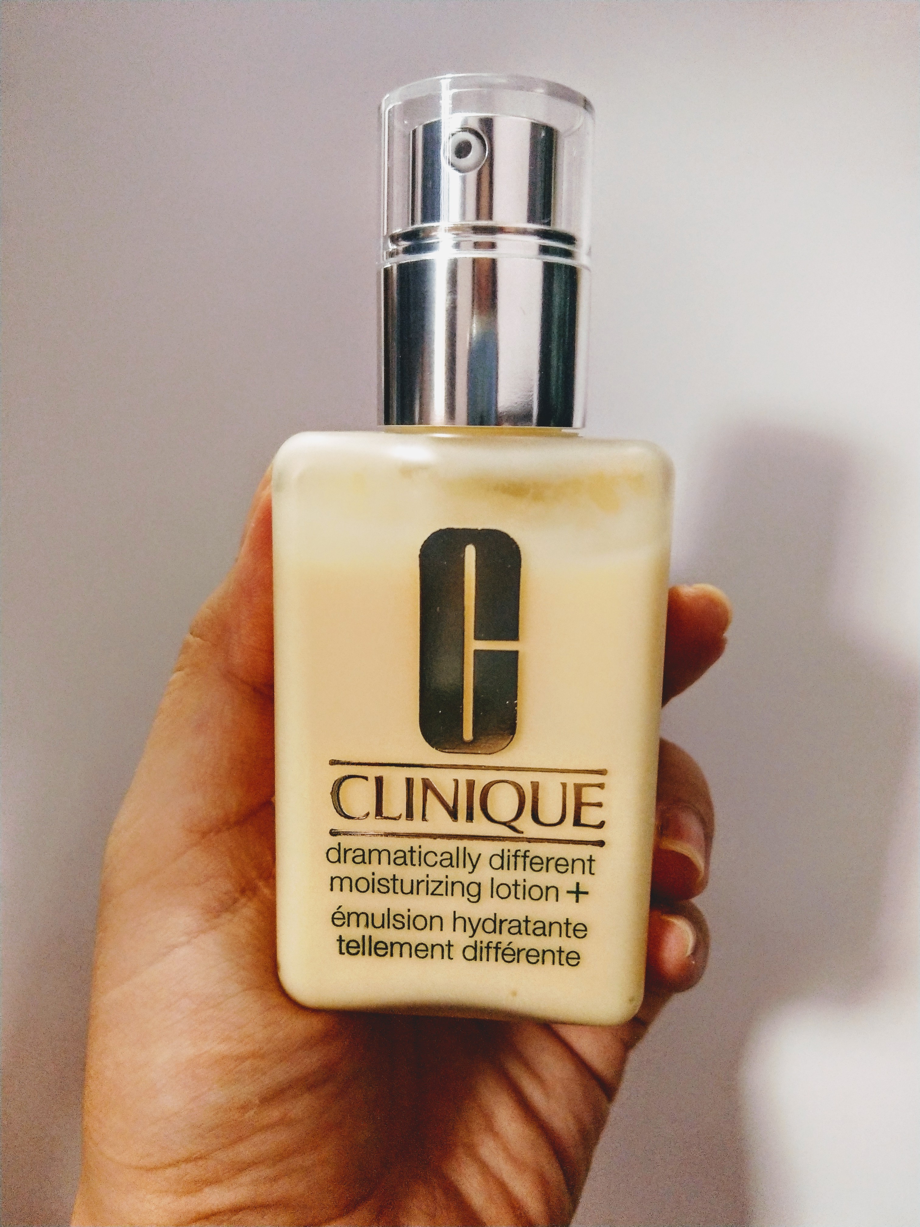 Kem dưỡng ẩm Clinique dramatically different moisturizing lotion+ 125ml