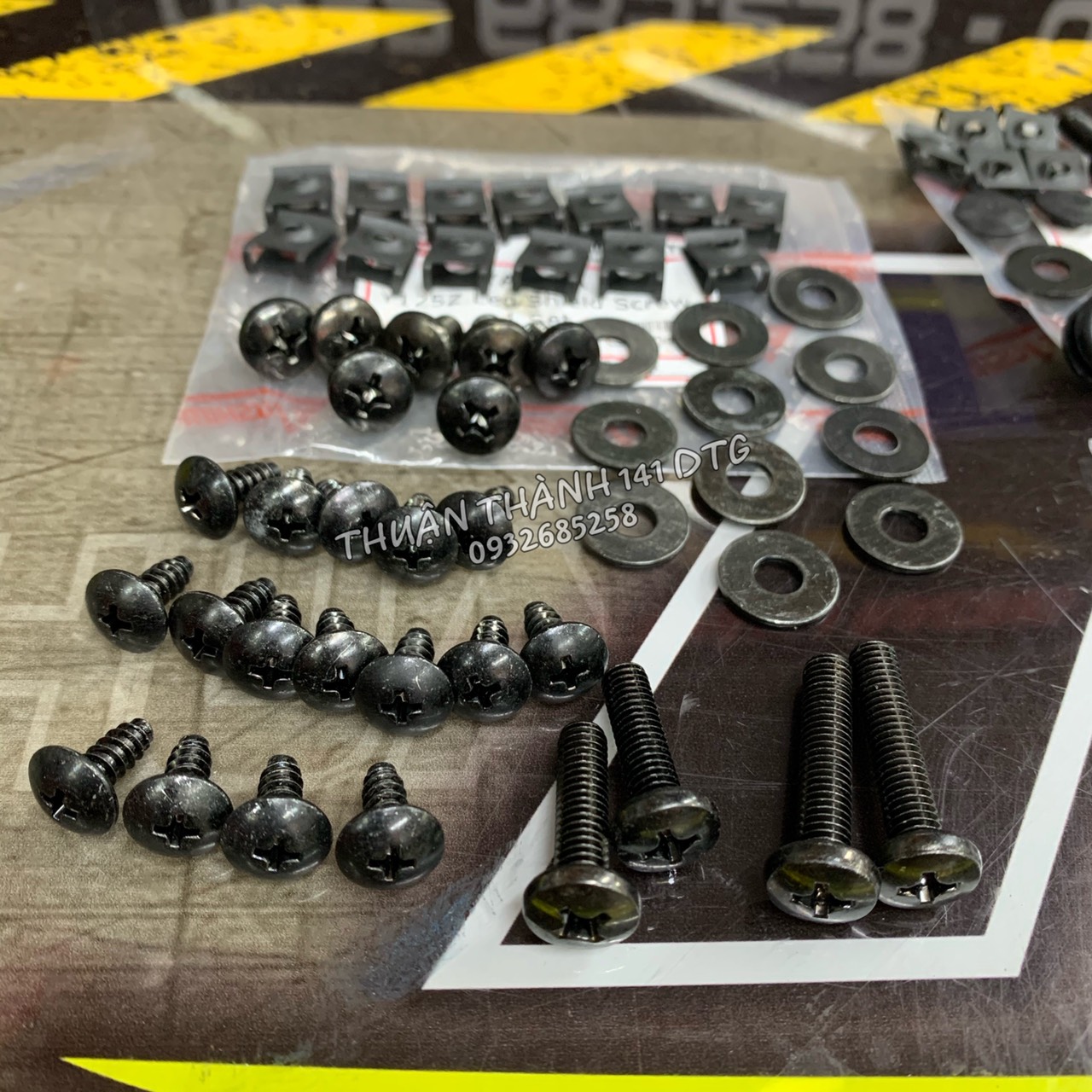 ỐC ÁO YAZ ZIN - RGV