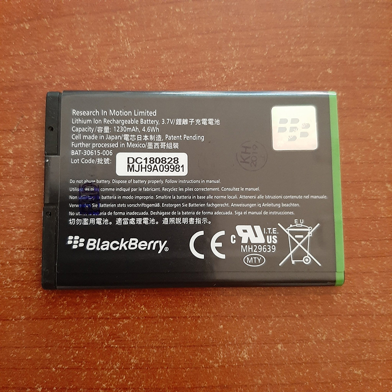 Pin điện thoại Blackberry 9380 Zin