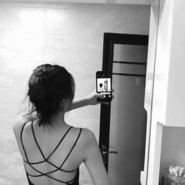 [HCM]ÁO HAI DÂY ĐAN CHÉO KÈM LÓT NGỰC
