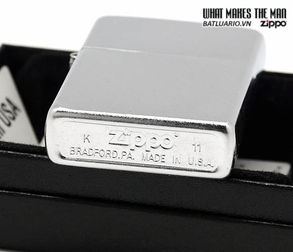 ZIPPO 24648 - ZIPPO HERRINGBONE SWEEP BRUSHED CHROME