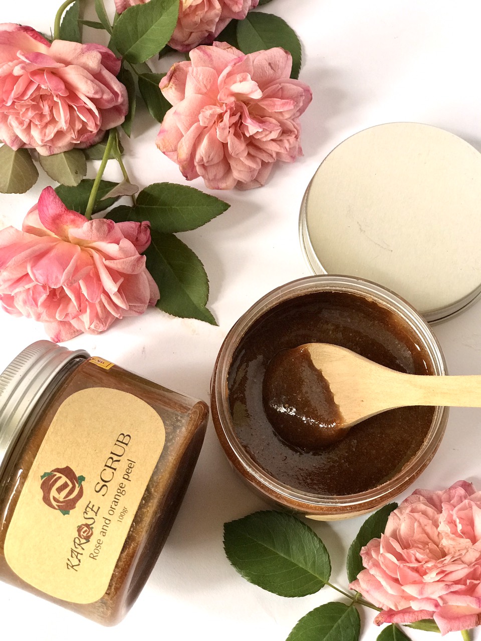 Rửa mặt tẩy da chết Karose Face Crub