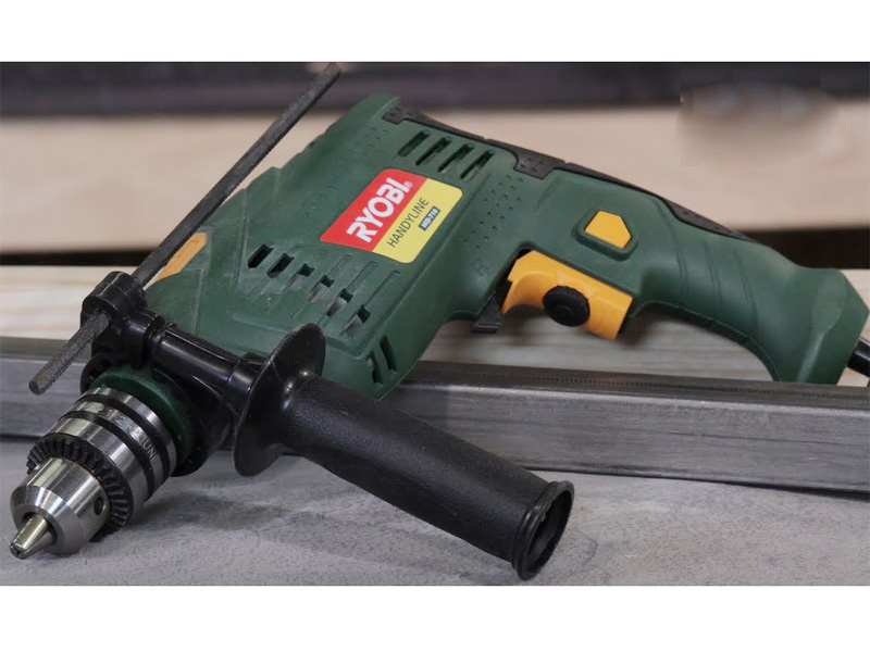 Máy khoan 710W Ryobi HID-710