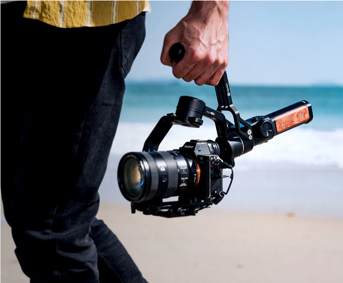 AK2000S (Advanced Kit) 3-Axis Stabilized Handheld Gimbal cho máy ảnh DSLR, MIRRORLESS Phiên bản mới 2020