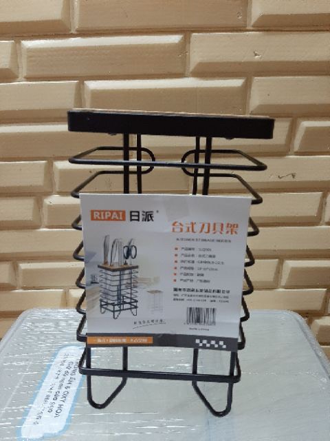 Kệ, đế căm dao nhà bếp tiện ích