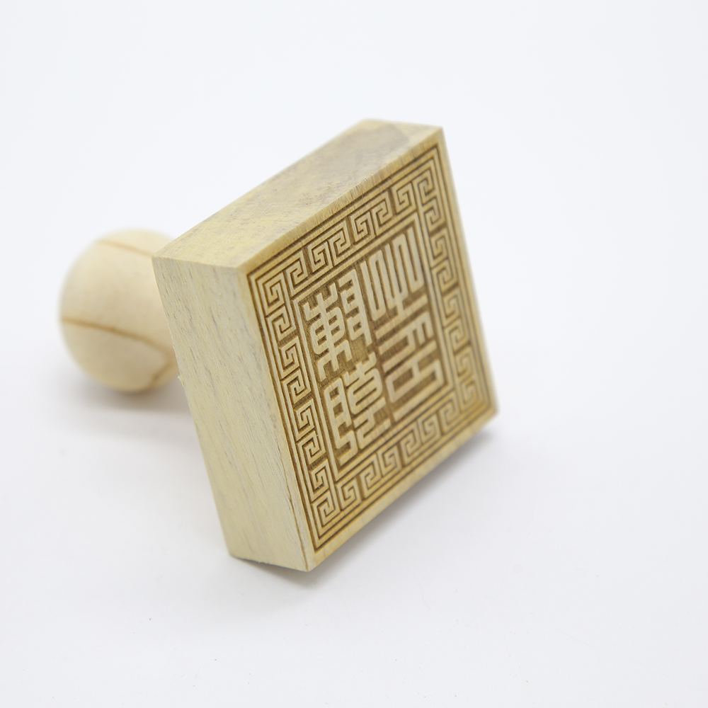 Dấu triện Trần Triều 6*6 cm gỗ