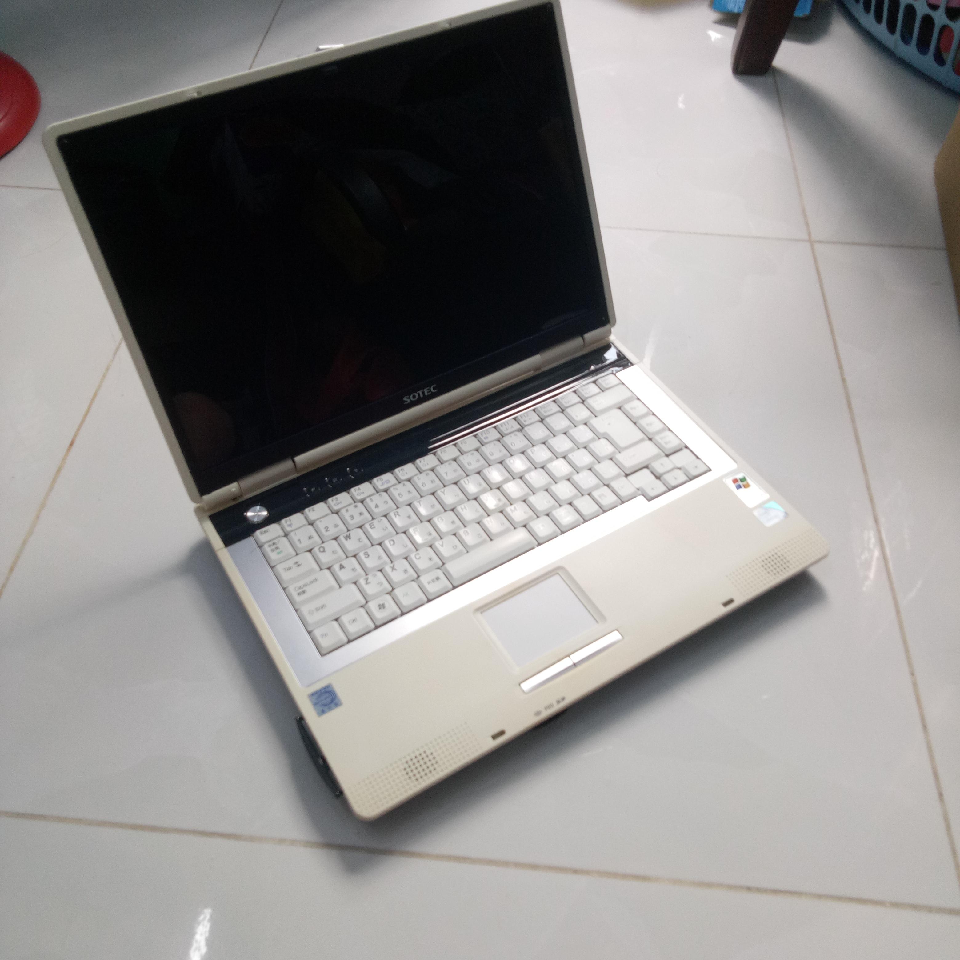 LAPTOP SOTEC ,HANG KHO JAPAN