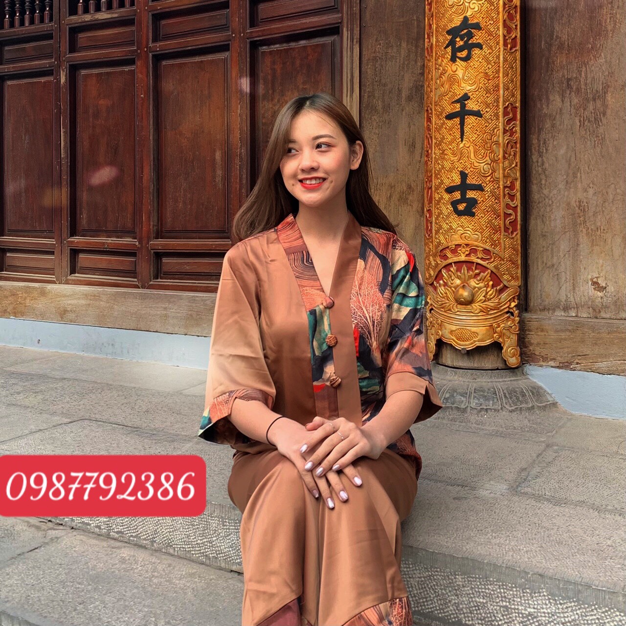 Set bộ phật tử thiết kế đi chùa chất lụa vân gỗ