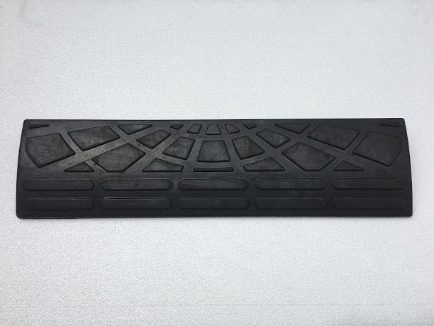 Tấm cao su kê bậc thềm 5cm