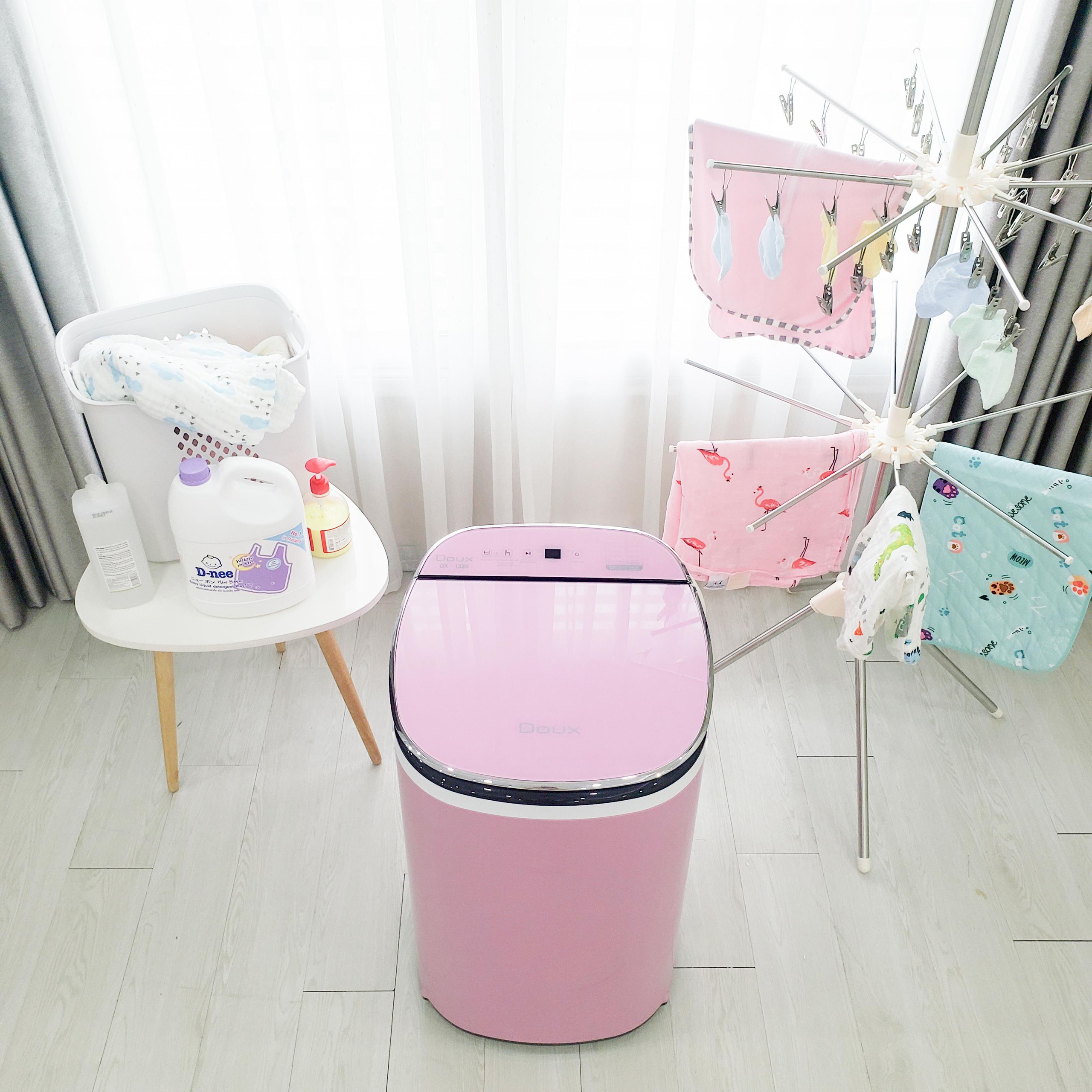 Máy giặt Mini tự động DOUX BẢN LUX, có đèn diệt khuẩn UV, có tính năng giặt đồ cho em bé tối ưu