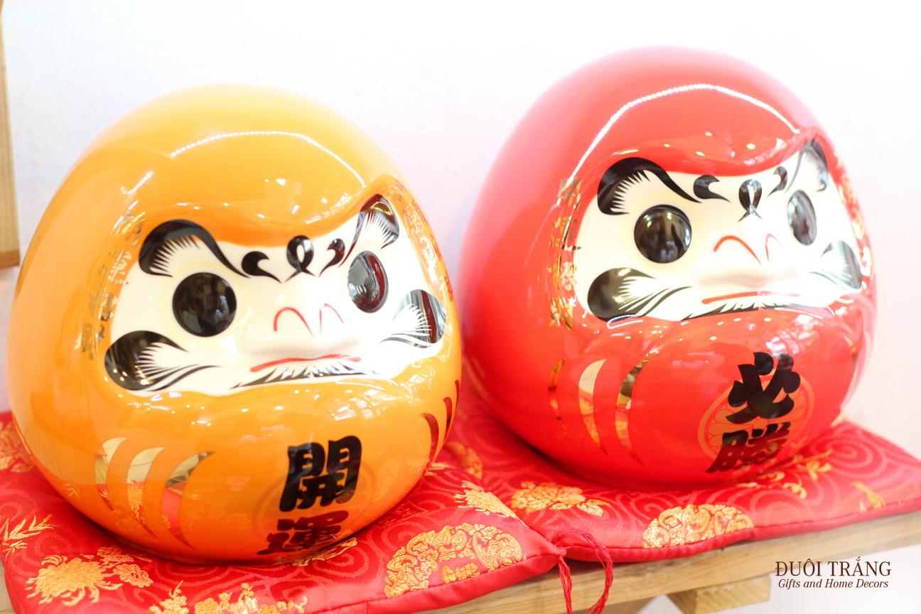 Daruma Đựng tiền 20cm - Màu đỏ/cam