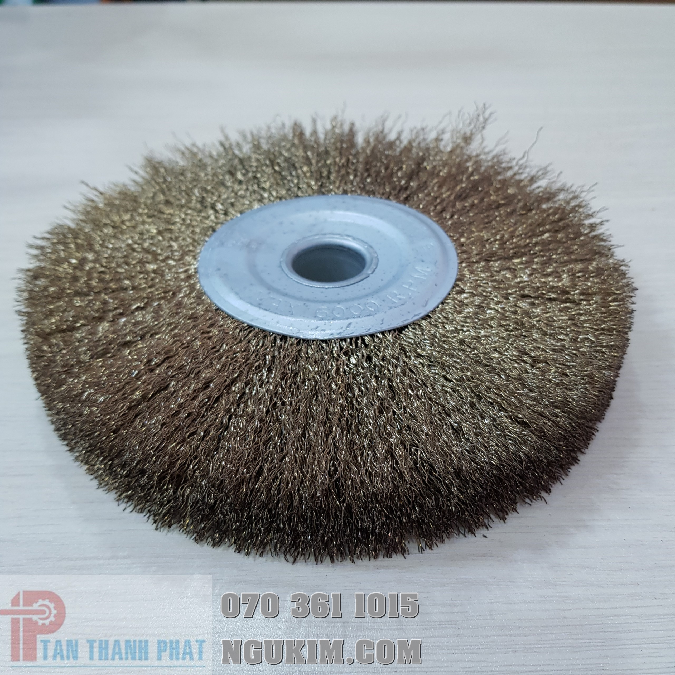 Bánh cước vàng TÂN THÀNH PHÁT phi 200*20*0.3*25.4mm