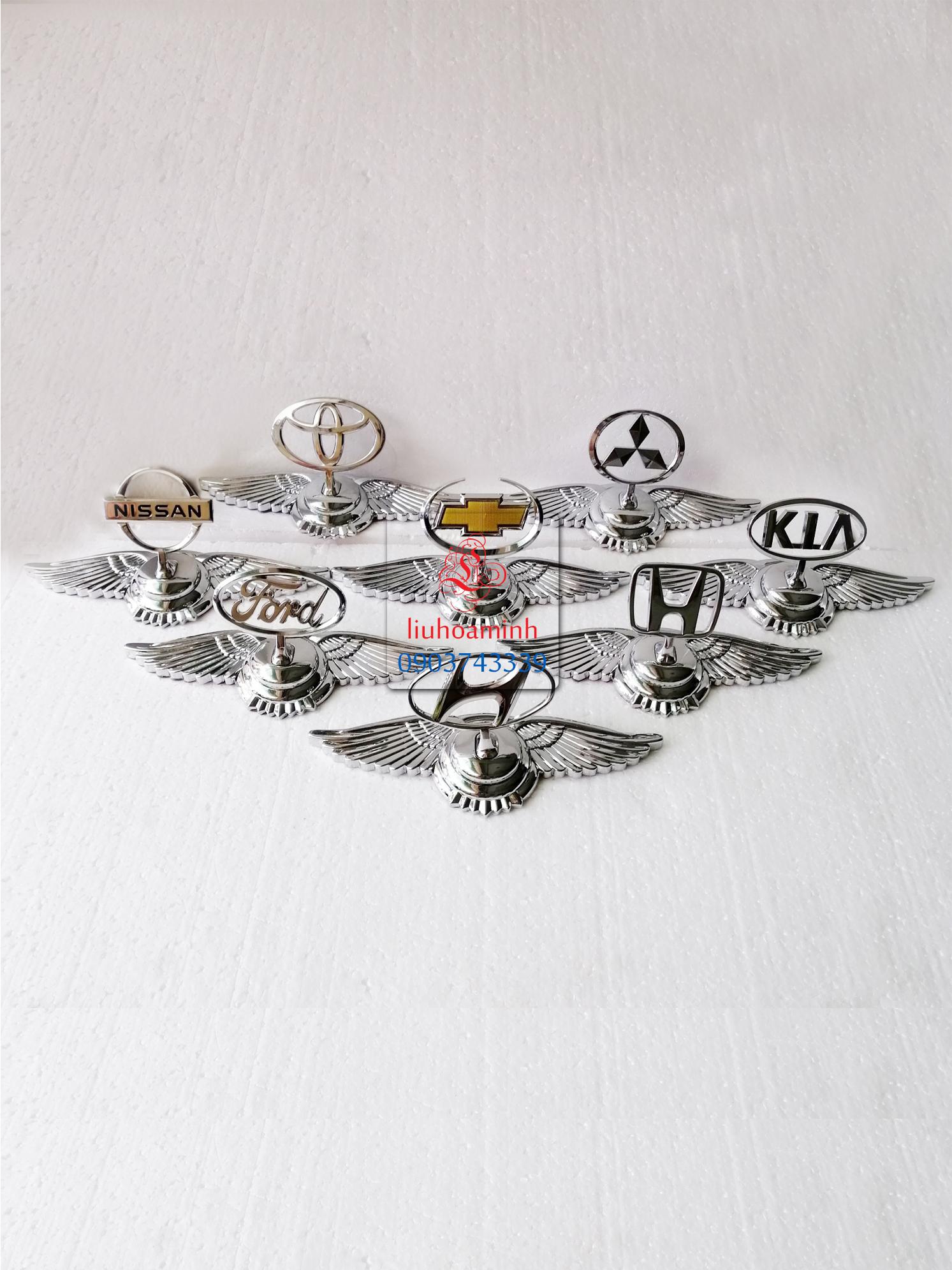 Logo cánh chim 3D Mazda (đứng)
