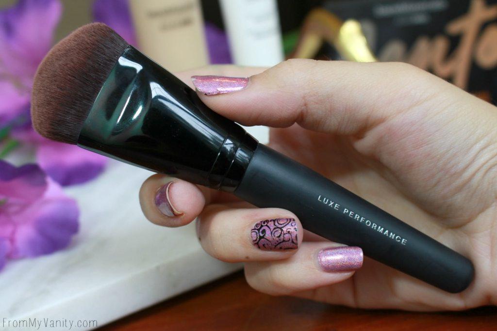 Cọ Đánh Kem Nền BareMinerals Luxe Performance