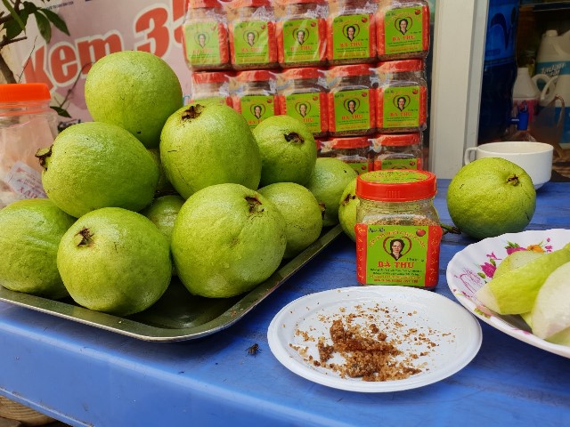 Combo 05 hộp muối Ô mai Bà Thu ngon
