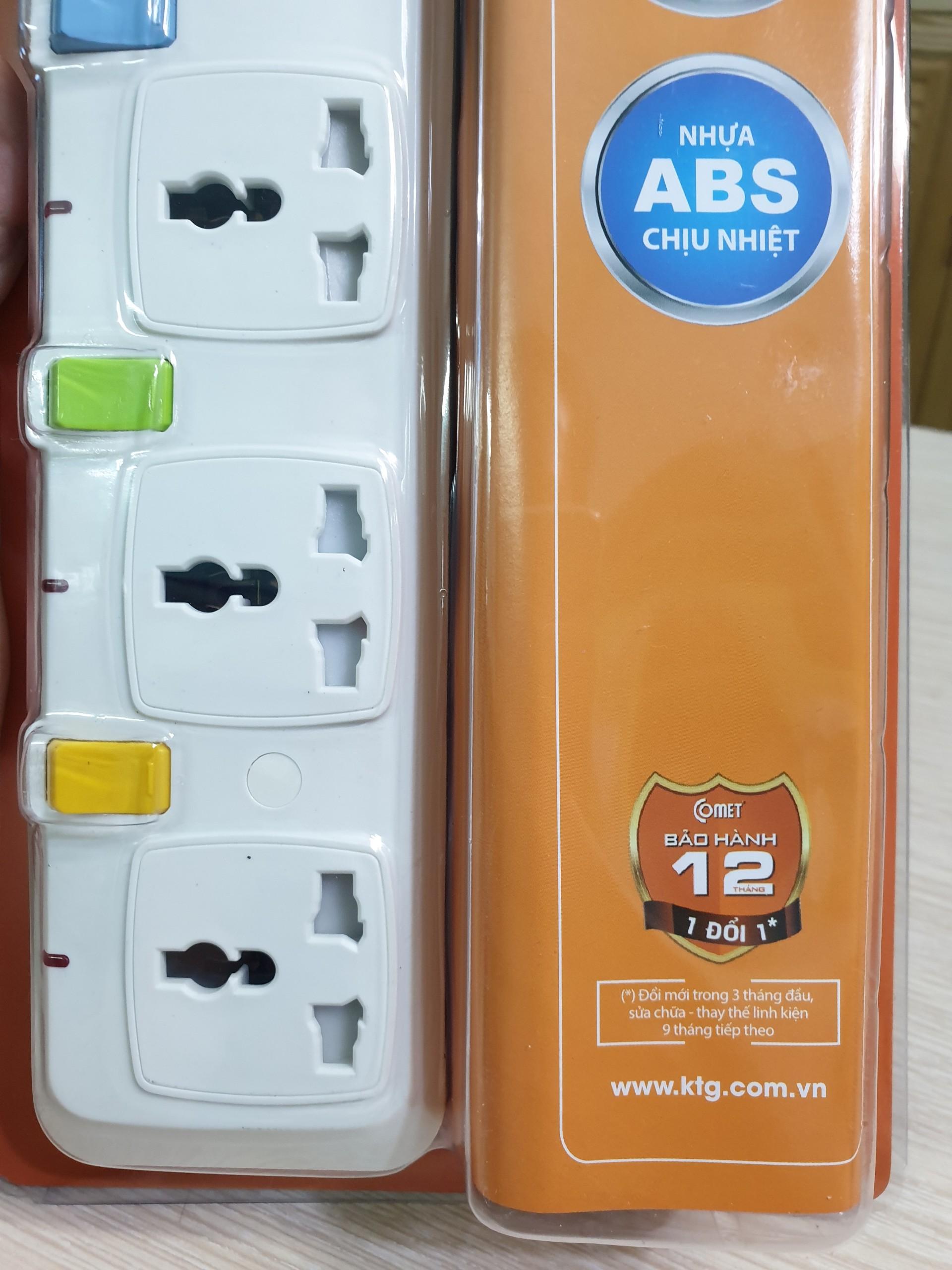 Ổ cắm Comet CESG2403 (4 ổ 3 chấu đa năng, dây 3m)