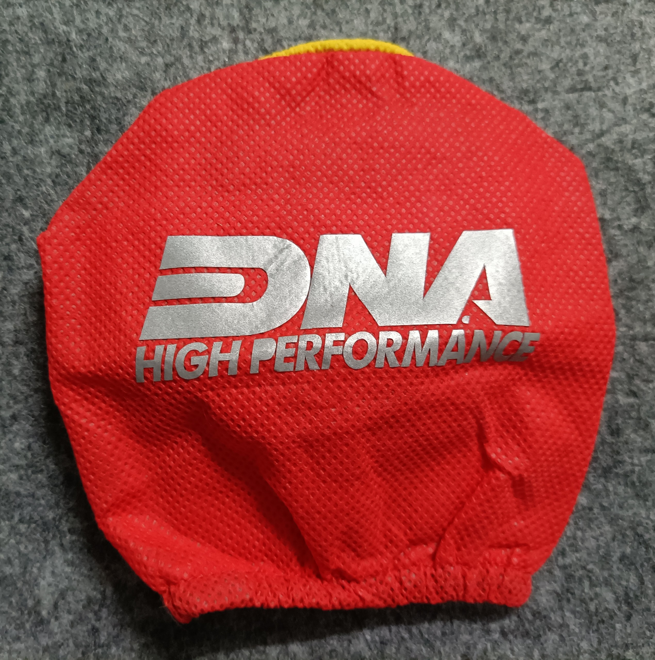 [HCM]Áo trùm pô e (hình giao ngẫu nhiên)