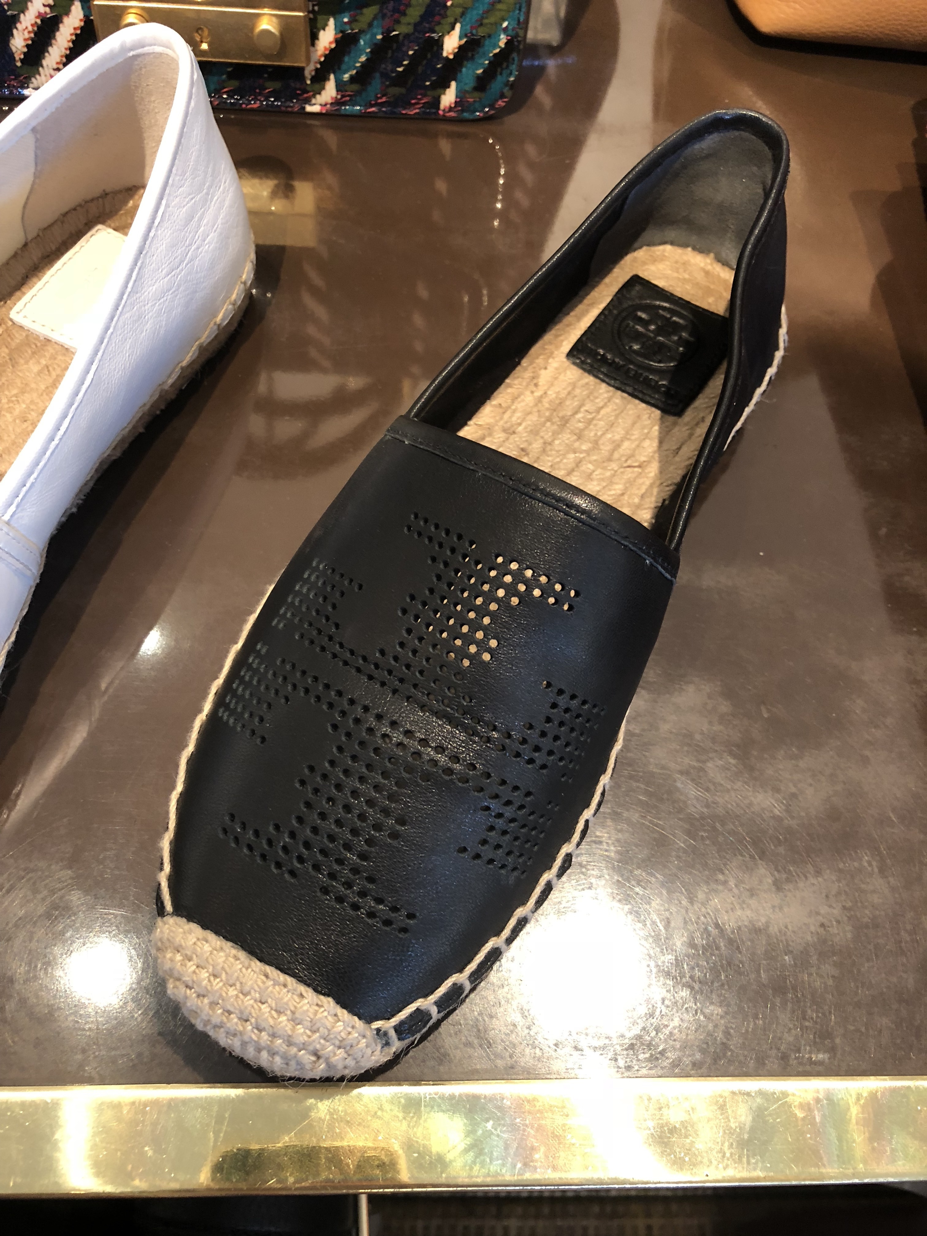 Giày Slip on Tory Burch Perforated Logo Flat Espadrille Nappa Leather