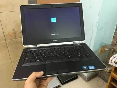 Laptop Dell Latitude E6330 i7 3520M 4gb HDD 320gb màn hình 13.3 inch bảo hành 6 tháng 1 đổi 1