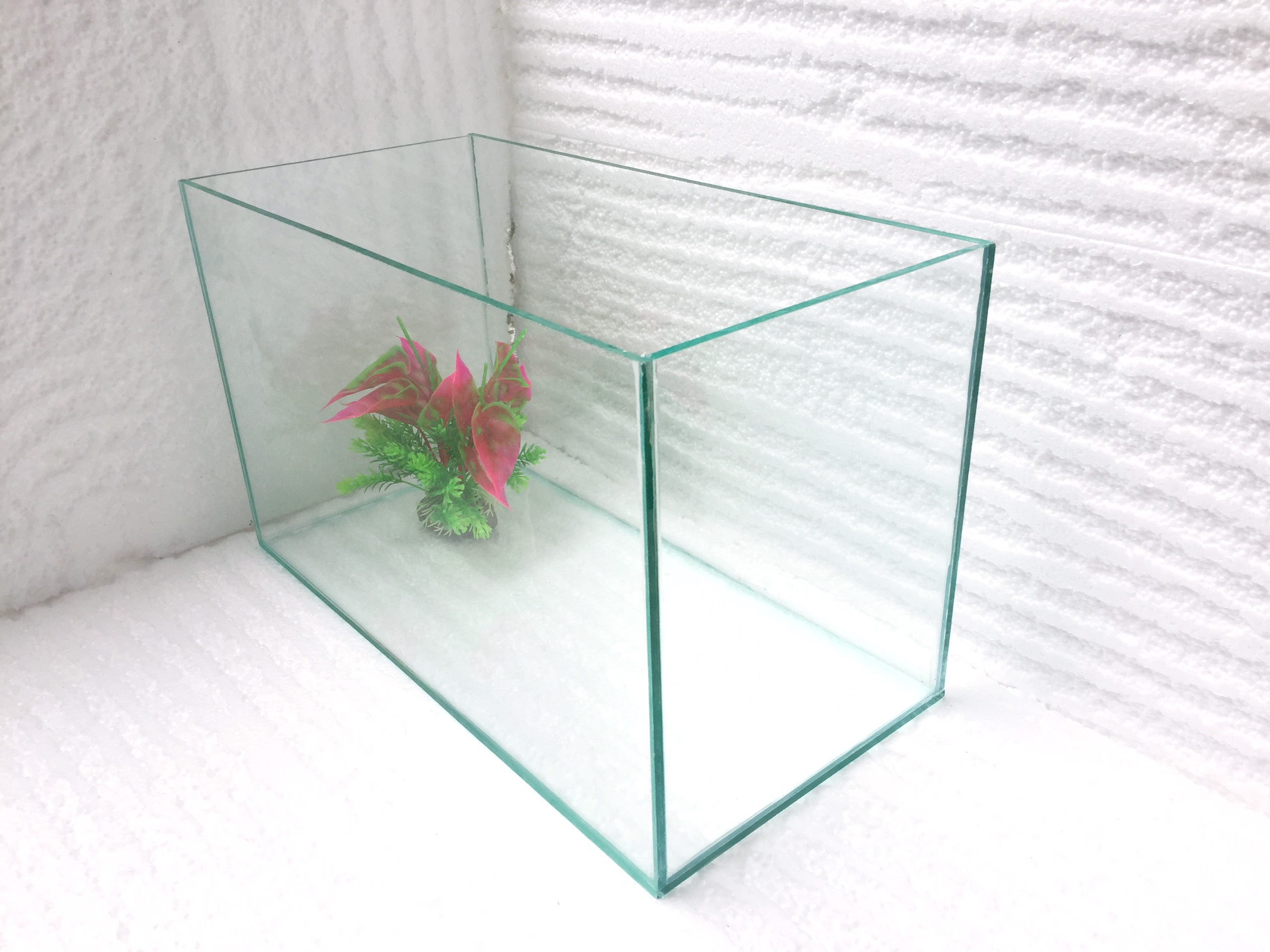 Bộ Bể cá cảnh 40cm và phụ kiện trang trí