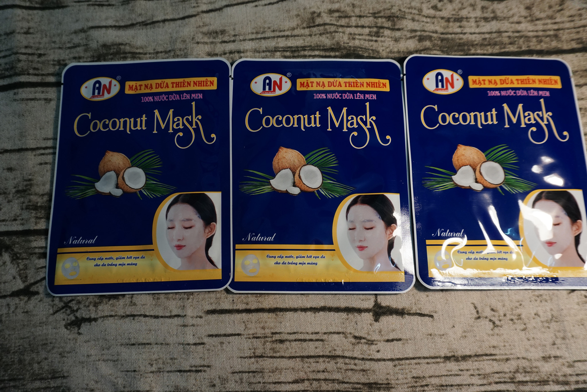 3 miếng mặt nạ dừa thiên nhiên