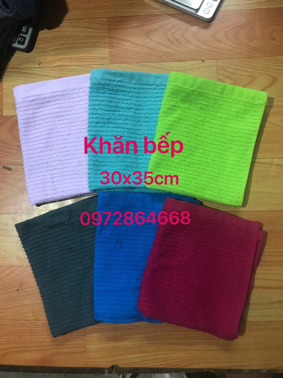 05 chiếc khăn 30x35cm